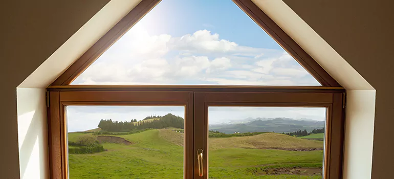 Trapezoid Window Maintenance in Sunset, FL